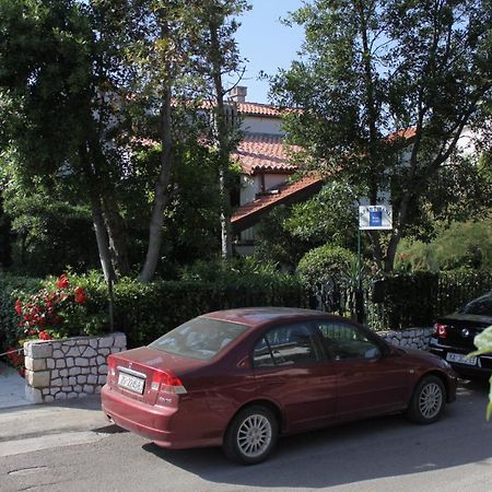 Apartments By The Sea Selce, Crikvenica - 2372 Dış mekan fotoğraf