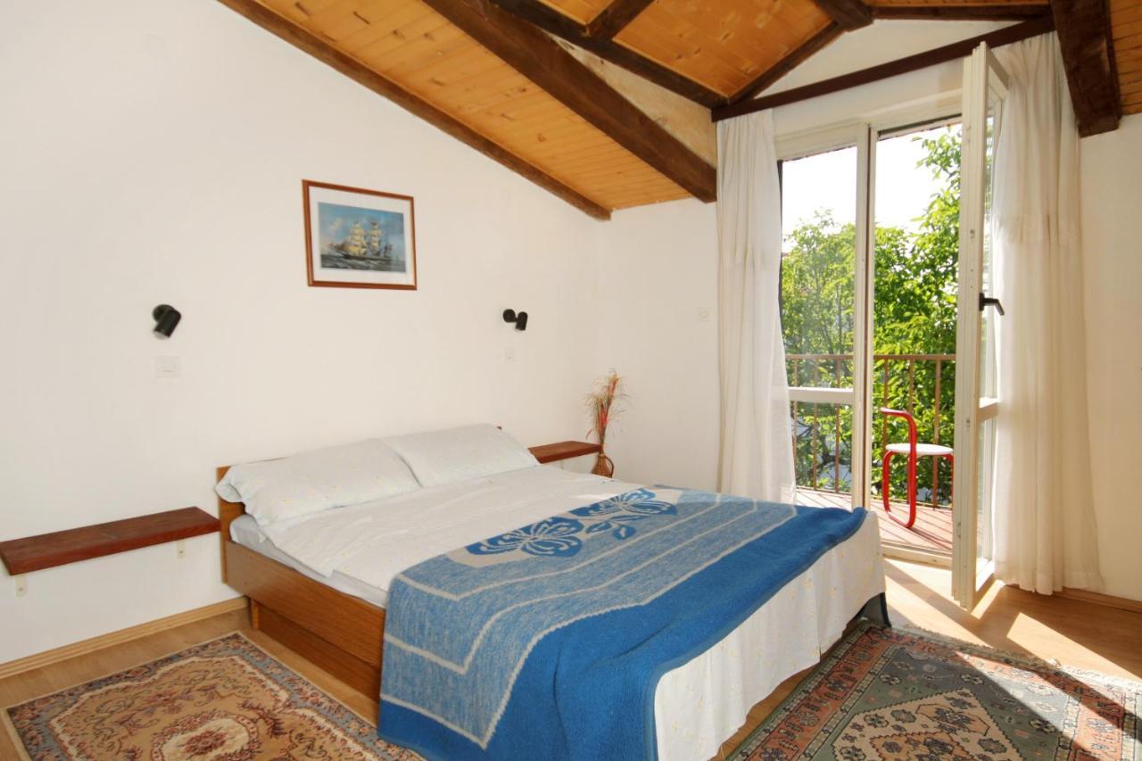 Apartments By The Sea Selce, Crikvenica - 2372 Dış mekan fotoğraf
