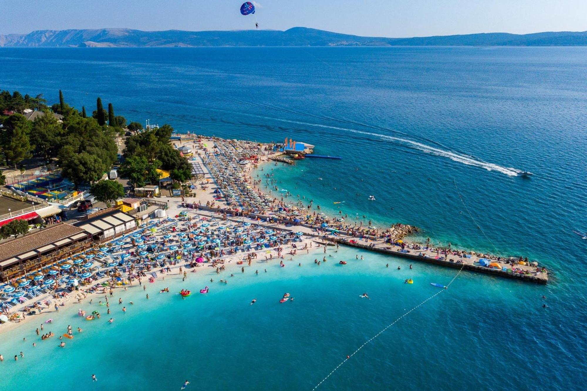 Apartments By The Sea Selce, Crikvenica - 2372 Dış mekan fotoğraf